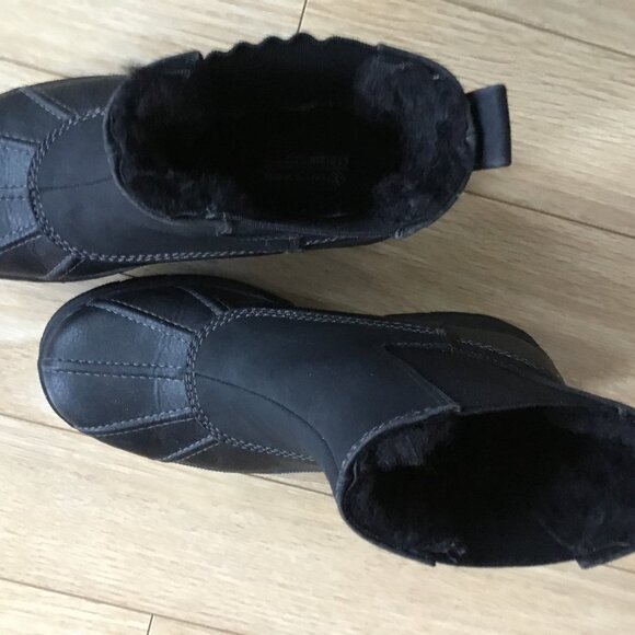 Boots - Picture 1 of 3